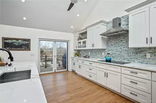 4 Bay St, Center Moriches, NY 11934 - Photo 10