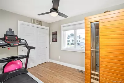 4 Bay Street, Center Moriches, NY 11934 - Photo 26