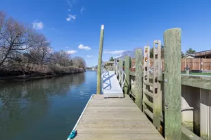 4 Bay St, Center Moriches, NY 11934 - Photo 44