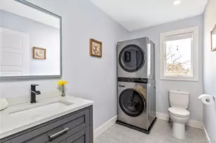 4 Bay St, Center Moriches, NY 11934 - Photo 30