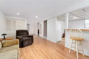 189 Broadway, Rocky Point, NY 11778 - Photo 18