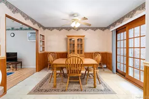 189 Broadway, Rocky Point, NY 11778 - Photo 8