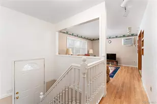 189 Broadway, Rocky Point, NY 11778 - Photo 4