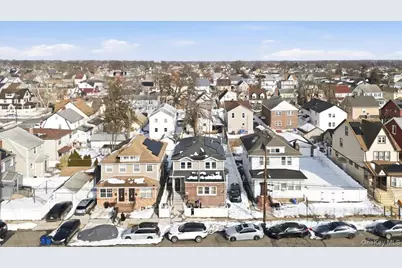 11915 193rd Street, Saint Albans, NY 11412 - Photo 2