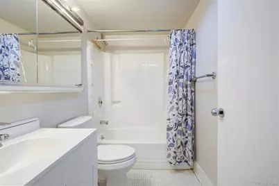 209-33 26th Avenue #TJ, Bayside, NY 11360 - Photo 16