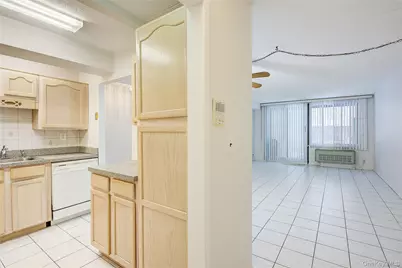 209-33 26th Avenue #TJ, Bayside, NY 11360 - Photo 14