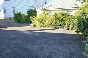 56 4th Ave, East Rockaway, NY 11518 - Photo 22