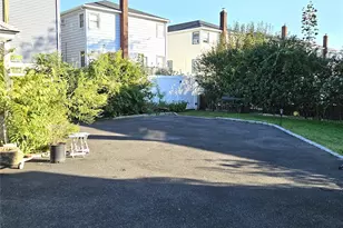 56 4th Ave, East Rockaway, NY 11518 - Photo 24