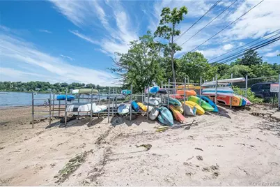 24 Cherry Place, Huntington, NY 11743 - Photo 42