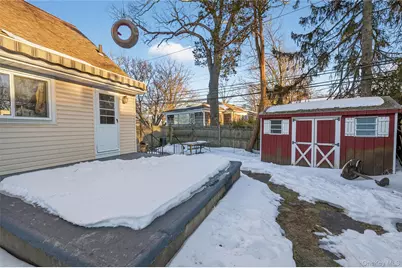 59 Holly Road, Hewlett, NY 11557 - Photo 30