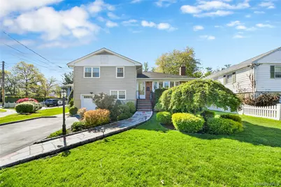 39 Harding Drive, New Rochelle, NY 10801 - Photo 1