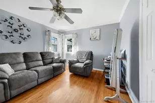 39 Harding Dr, New Rochelle, NY 10801 - Photo 14