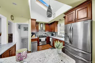 39 Harding Dr, New Rochelle, NY 10801 - Photo 4