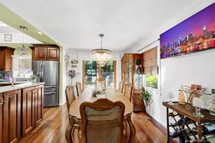 39 Harding Dr, New Rochelle, NY 10801 - Photo 6