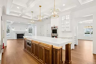 133 Newmarket Rd, Garden City, NY 11530 - Photo 12