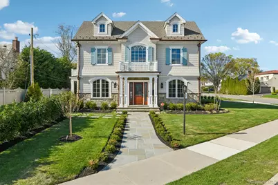 133 Newmarket Road, Garden City, NY 11530 - Photo 2