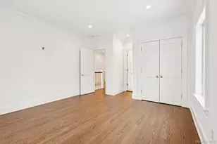 133 Newmarket Rd, Garden City, NY 11530 - Photo 24