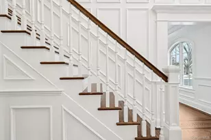 133 Newmarket Rd, Garden City, NY 11530 - Photo 22