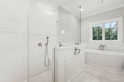 133 Newmarket Road, Garden City, NY 11530 - Photo 36