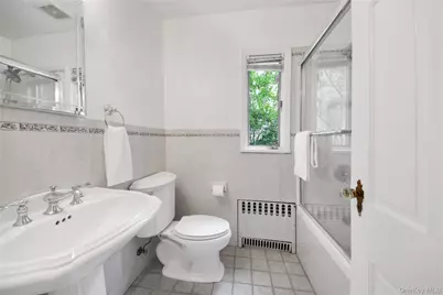 10 Cherry Avenue, New Rochelle, NY 10801 - Photo 26