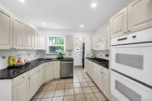 10 Cherry Ave, New Rochelle, NY 10801 - Photo 4