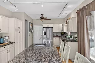 32 Woodstock Ln, Middletown, NY 10941 - Photo 16