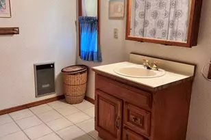 454 Roy St, West Hempstead, NY 11552 - Photo 14