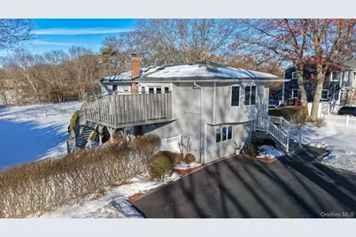 116B Holbrook Road, Holbrook, NY 11741 - Photo 2