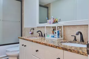 116 B Holbrook Rd, Holbrook, NY 11741 - Photo 10