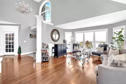 5 Frost Valley Road, Mount Sinai, NY 11766 - Photo 10