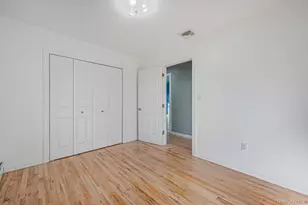 1616 Madison Ave, West Islip, NY 11795 - Photo 16