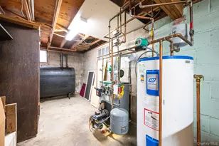 1616 Madison Ave, West Islip, NY 11795 - Photo 32