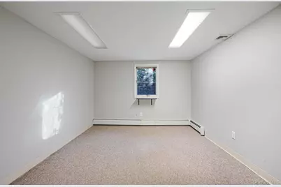 1616 Madison Avenue, West Islip, NY 11795 - Photo 26