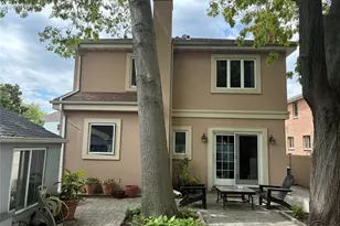61-39 184th St, Fresh Meadows, NY 11365 - Photo 4