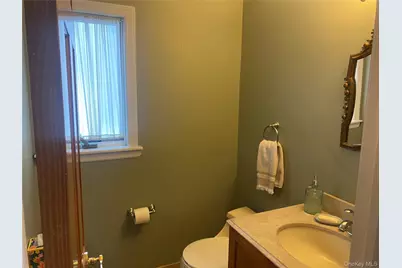 6139 184th Street, Fresh Meadows, NY 11365 - Photo 26