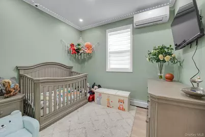 101-12 108 Street, Richmond Hill, NY 11419 - Photo 12