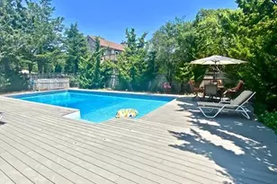 16 Osceola Ln, Southampton, NY 11968 - Photo 2