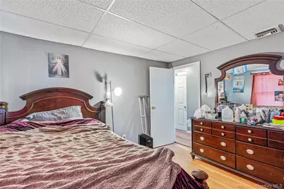 870 Nassau Road, Uniondale, NY 11553 - Photo 12