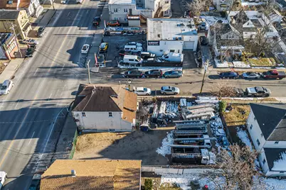 870 Nassau Road, Uniondale, NY 11553 - Photo 4