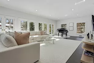 34 Sousa Dr, Sands Point, NY 11050 - Photo 6