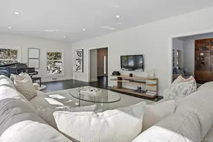 34 Sousa Dr, Sands Point, NY 11050 - Photo 8