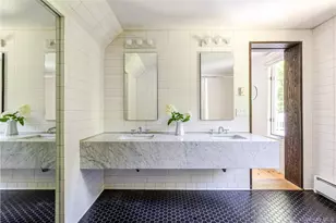 111 Miller Rd, Hudson, NY 12534 - Photo 34