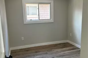 7 Cedar Ave, East Setauket, NY 11733 - Photo 8