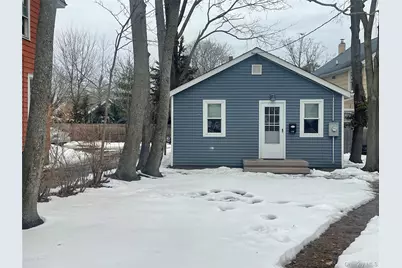 62B E 2nd Street, Riverhead, NY 11901 - Photo 8