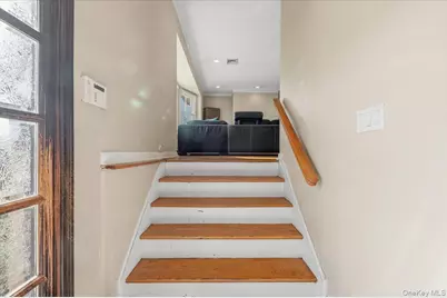 62 Eileen Avenue, Plainview, NY 11803 - Photo 2