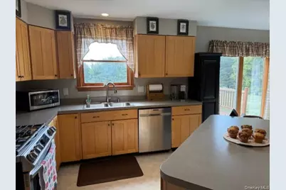 4 Grapevine Place, Poughkeepsie, NY 12603 - Photo 10