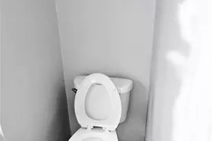 7375 Washington St, East Islip, NY 11730 - Photo 14