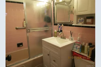 62-37 69th Place, Middle Village, NY 11379 - Photo 28