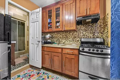 159-20 Highland Avenue, Jamaica, NY 11432 - Photo 10