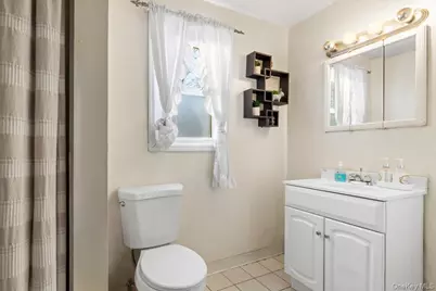 729 Taylor Avenue, Bronx, NY 10473 - Photo 12